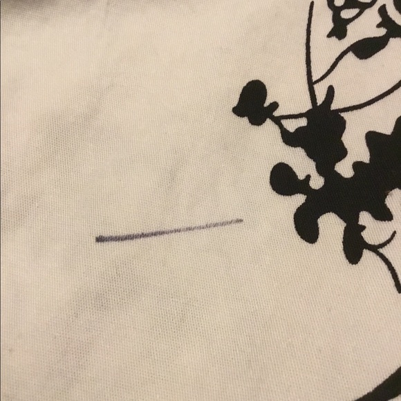 Black and white floral dress - Picture 2 of 3